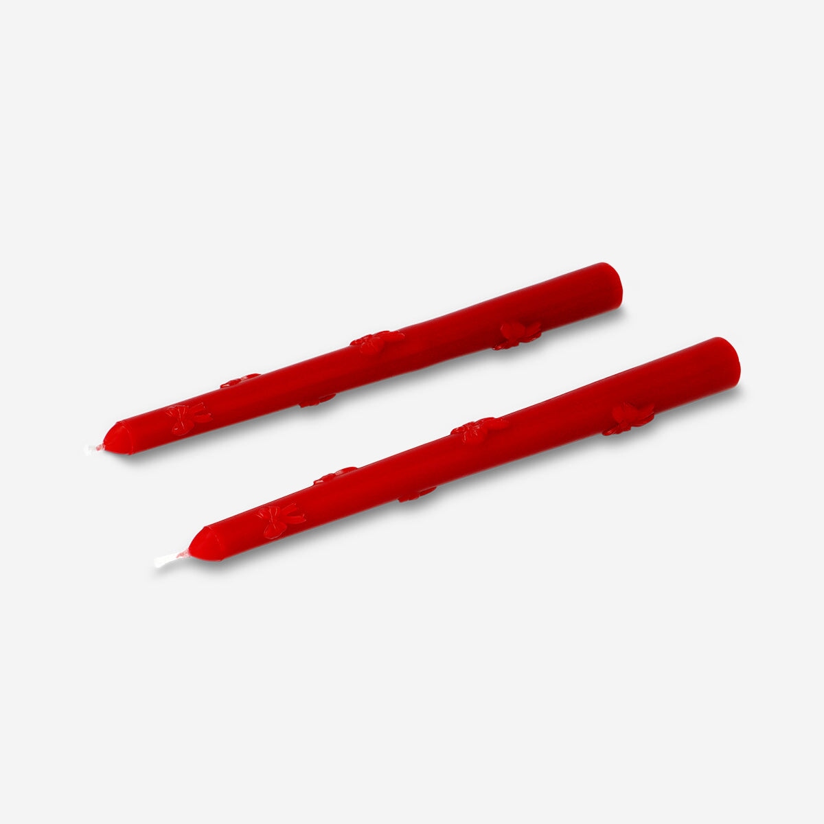 Red dinner candles with embossed bows - 2 pcs Home Flying Tiger Copenhagen 