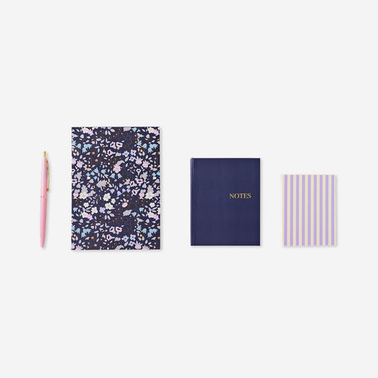 Set of notepads with ballpoint pen