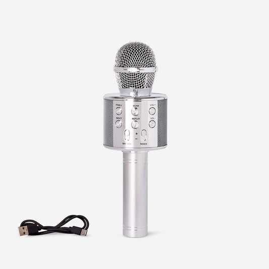 Microphone argenté pour karaoké