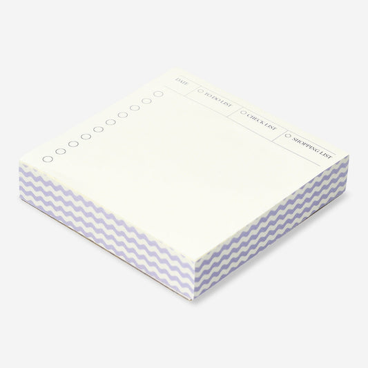 Sticky memos with scalloped lines