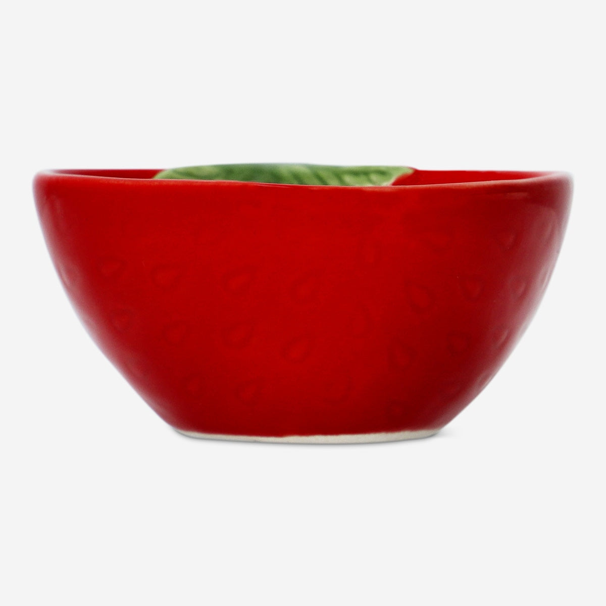Strawberry bowl. Small Kitchen Flying Tiger Copenhagen 