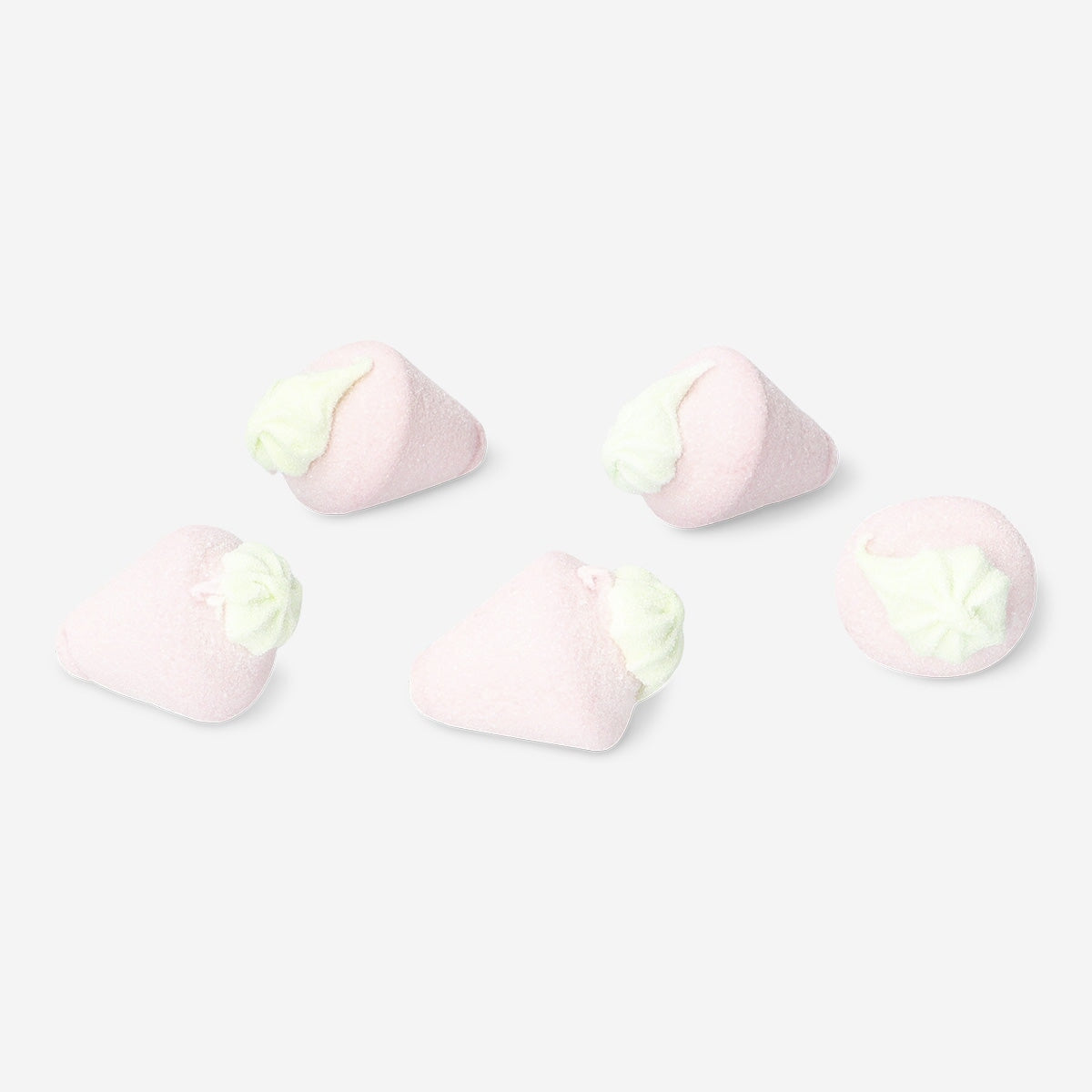 Strawberry shaped marshmallows with filling Food Flying Tiger Copenhagen 