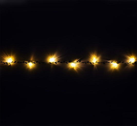 String lights. 228 cm