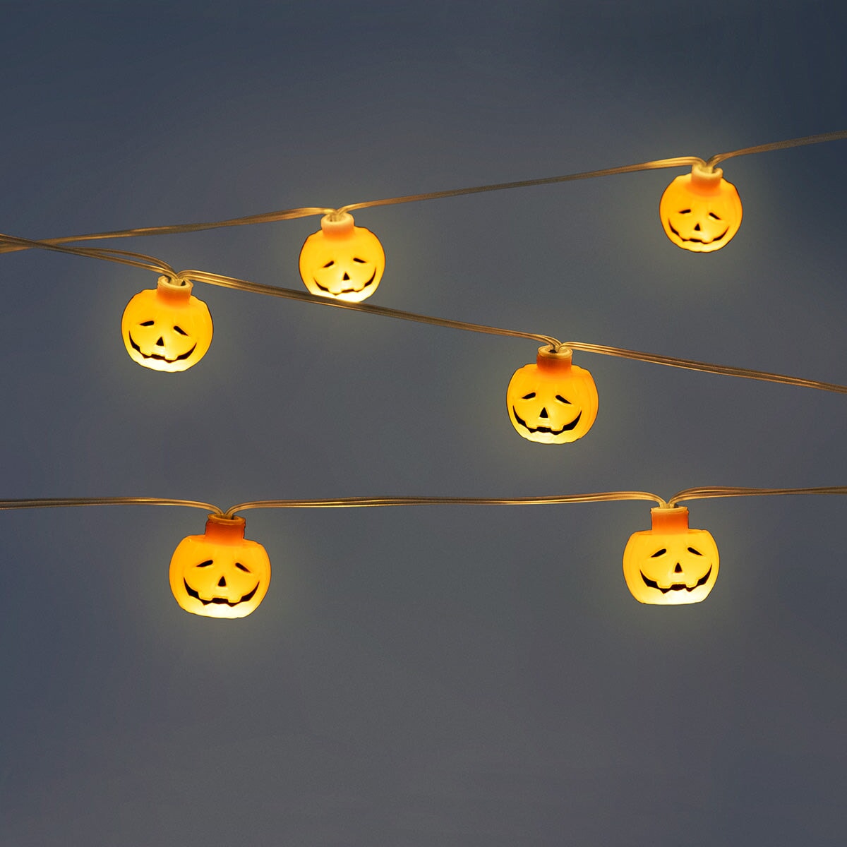 String lights with pumpkins - 260 cm home Flying Tiger Copenhagen 