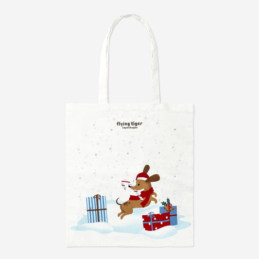 Tote bag with a dog