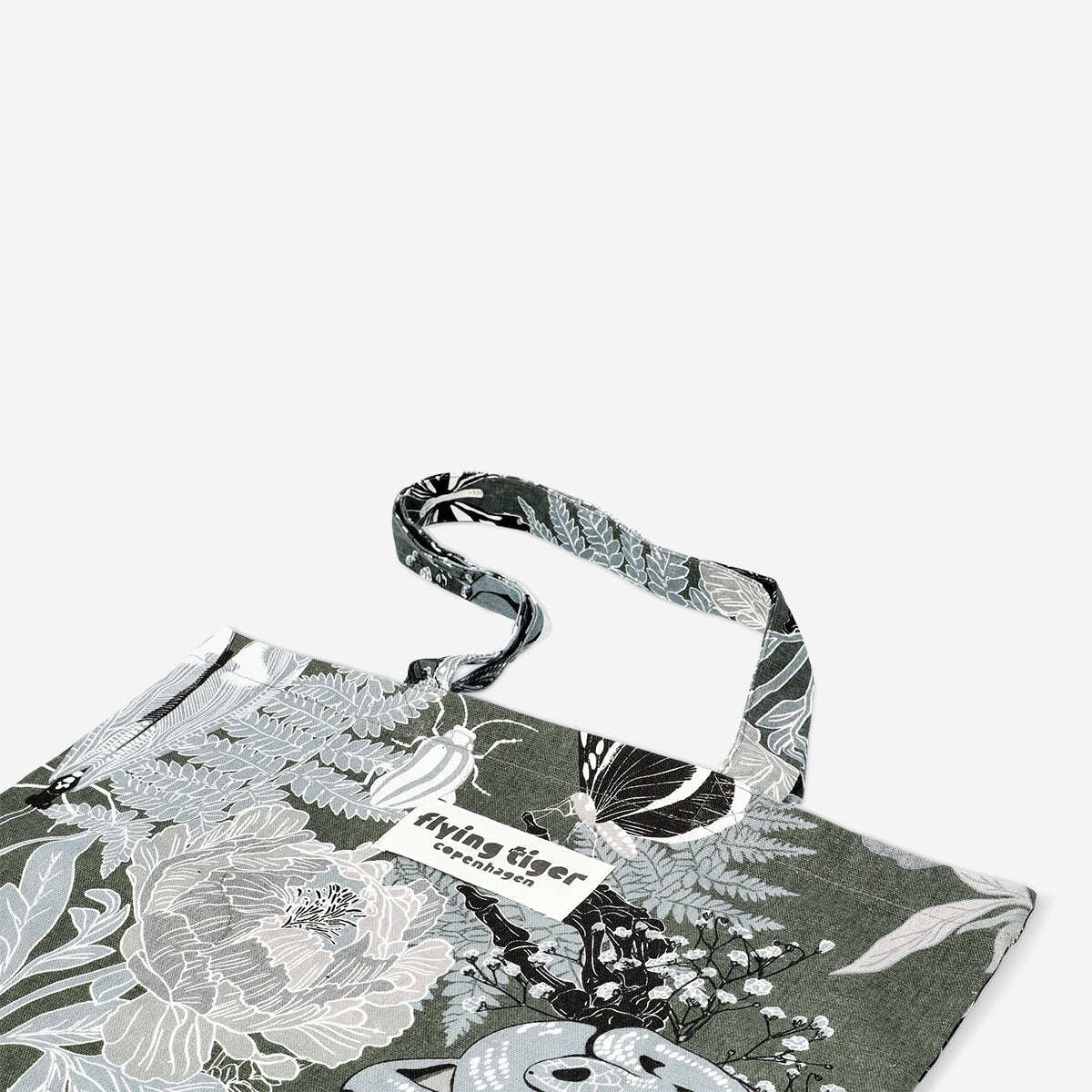 Tote Bag with Skull and Flowers Textile Flying Tiger Copenhagen 