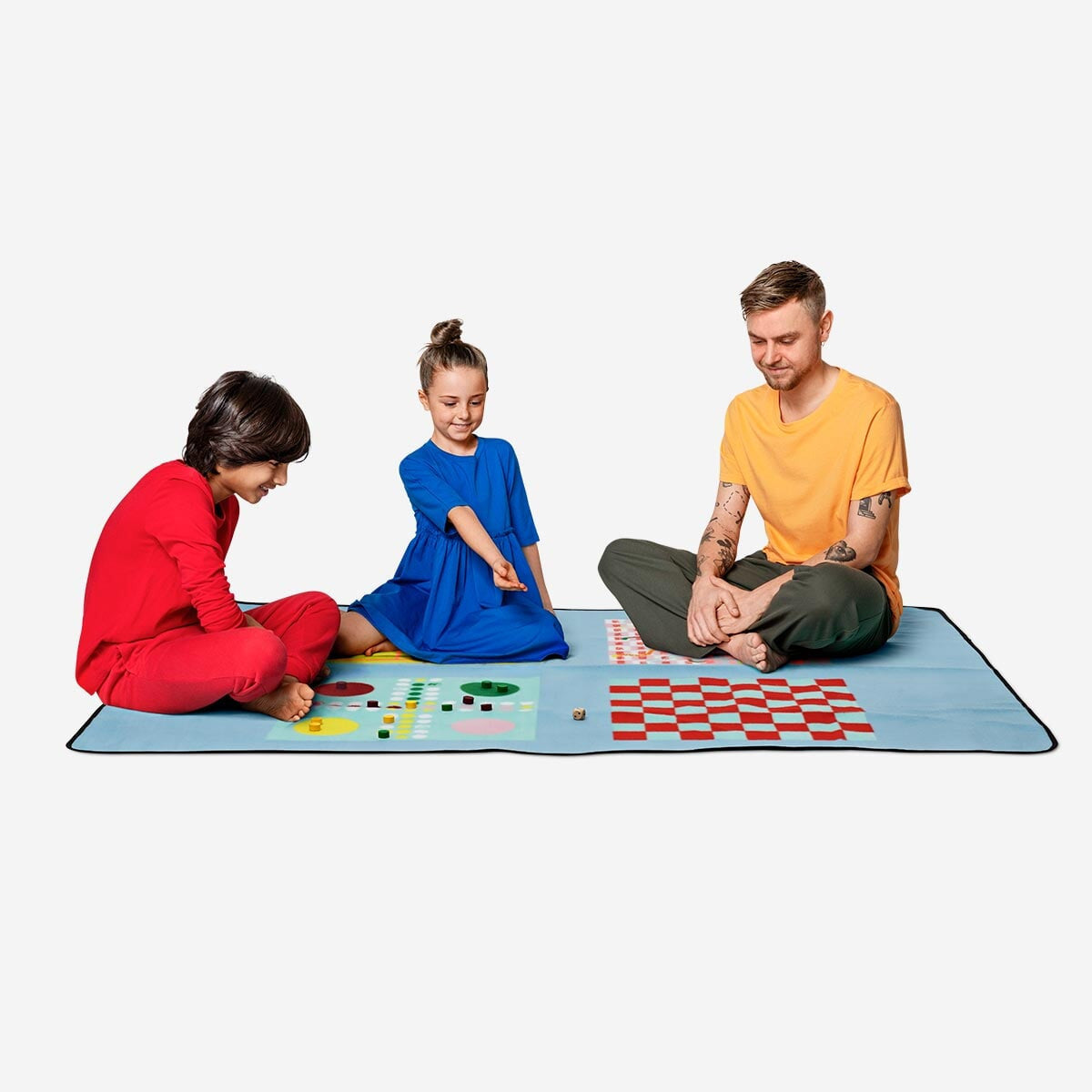 Board game picnic blanket Flying Tiger Copenhagen