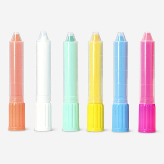 Creioane colorate. 6 buc.