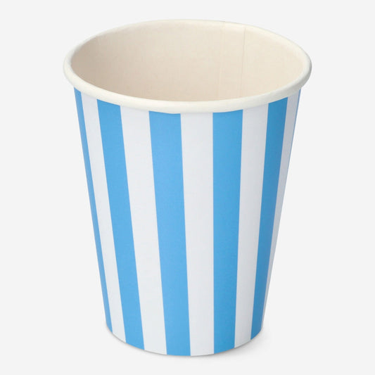 Disposable cups. 8 pcs