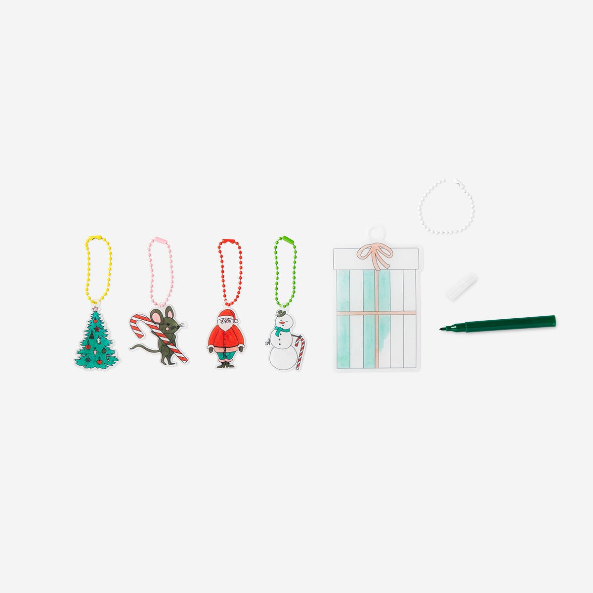 Shrink plastic. With markers and key rings Hobby Flying Tiger Copenhagen 