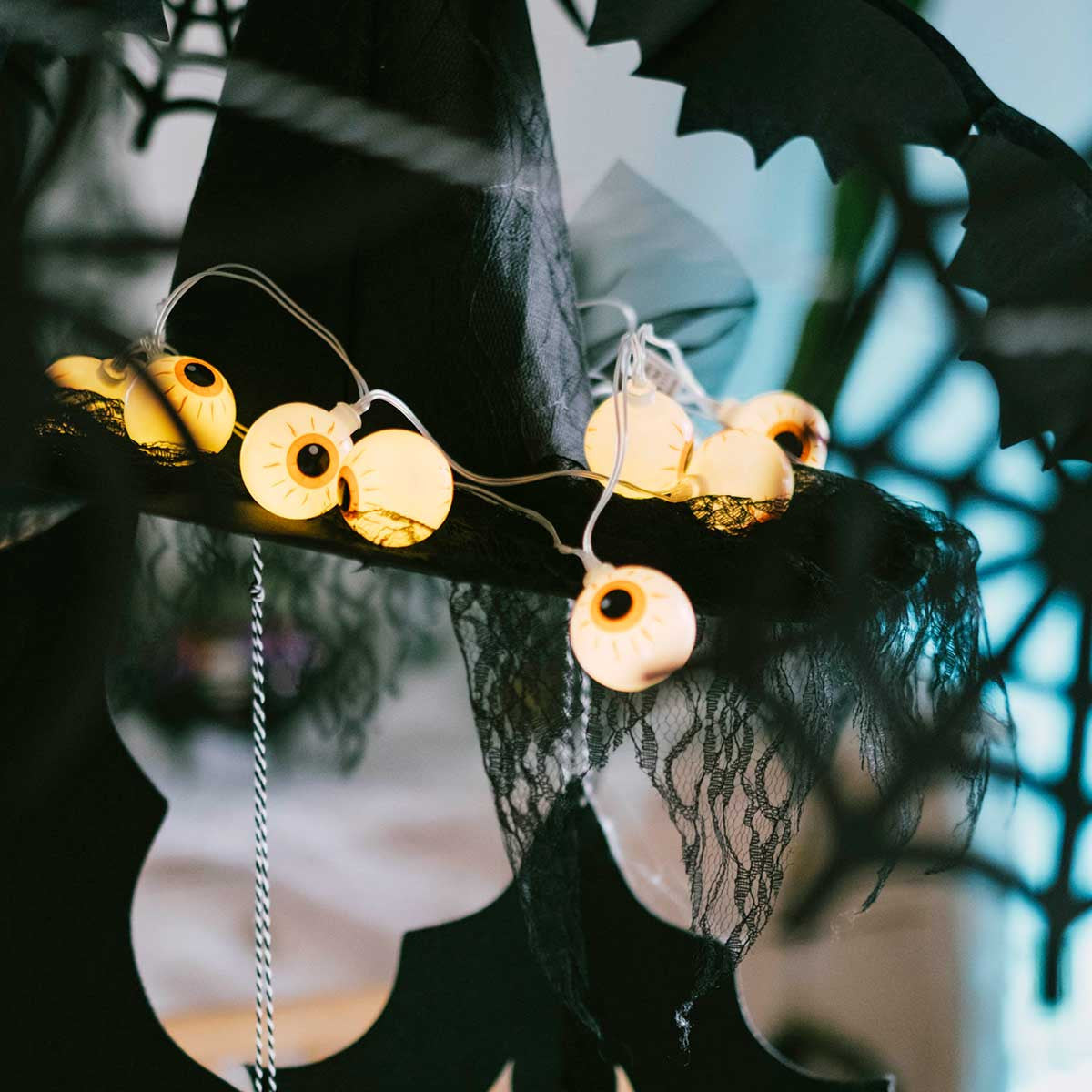 Flying Tiger Copenhagen 285 cm string light for home decor, featuring multiple small bulbs on a flexible wire.
