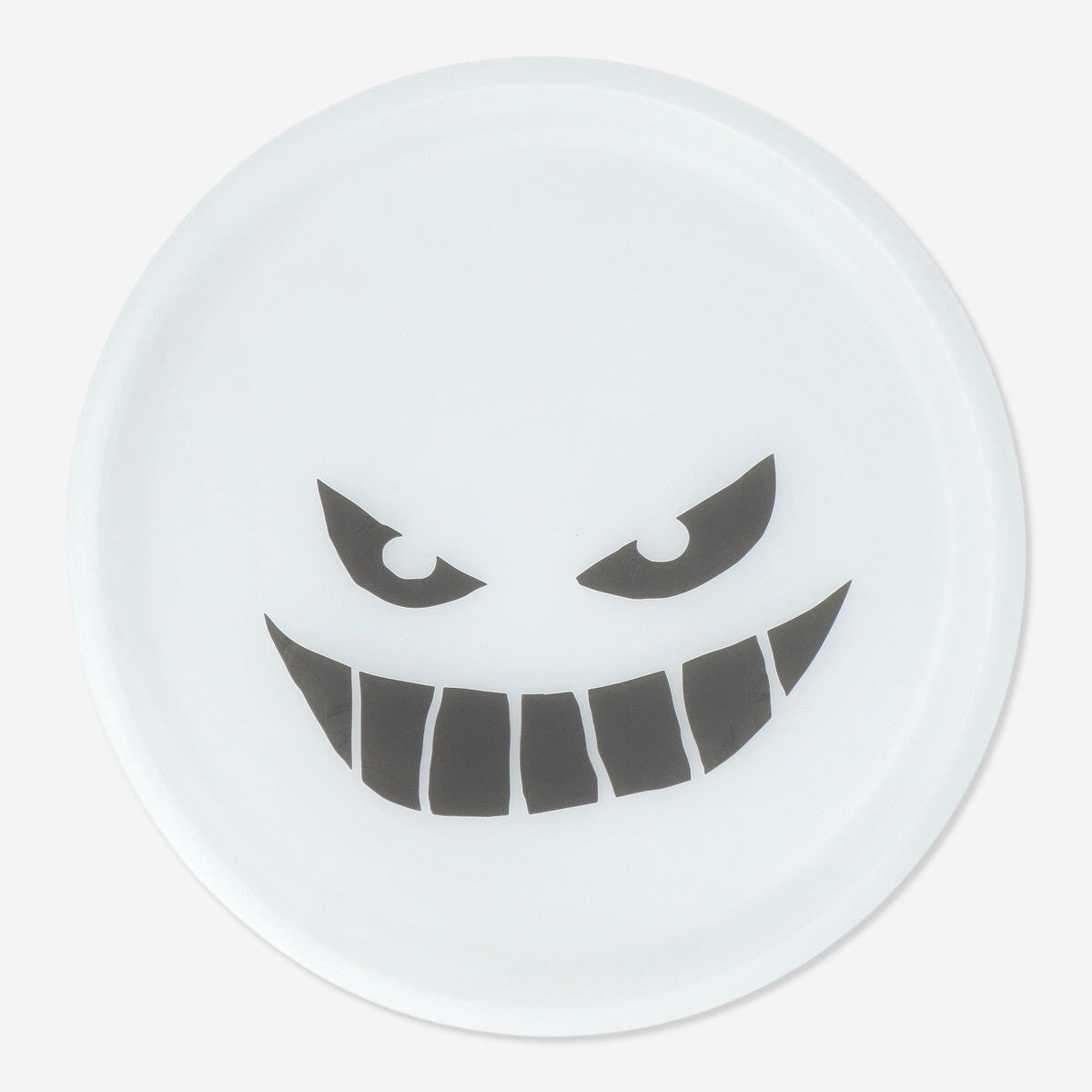 Glow-in-the-dark plates. 4 pcs Party Flying Tiger Copenhagen 