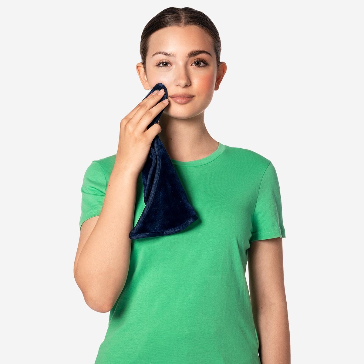 Magic face cloth. With gua sha tool Flying Tiger Copenhagen